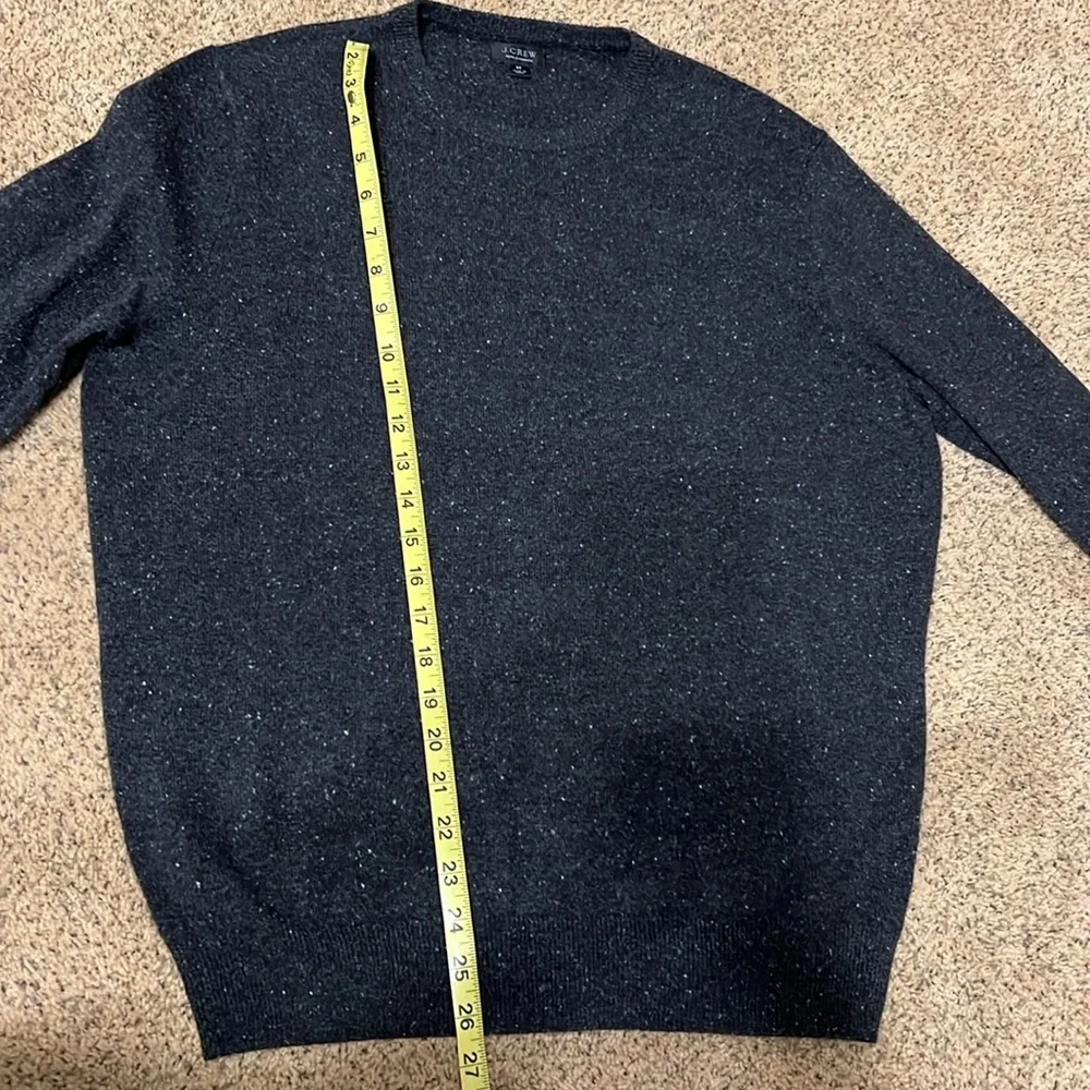 J. Crew Cashmere Sweater. Gray - size Medium